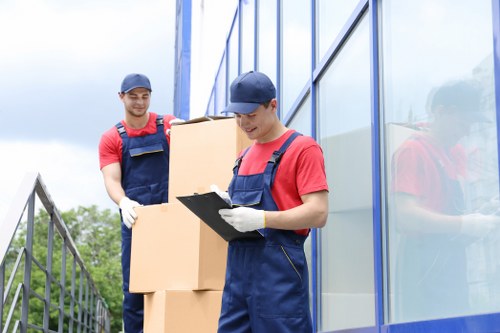 Local moving van service covering Kilburn and nearby areas
