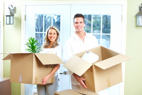 Van transport for furniture and boxes in Kilburn